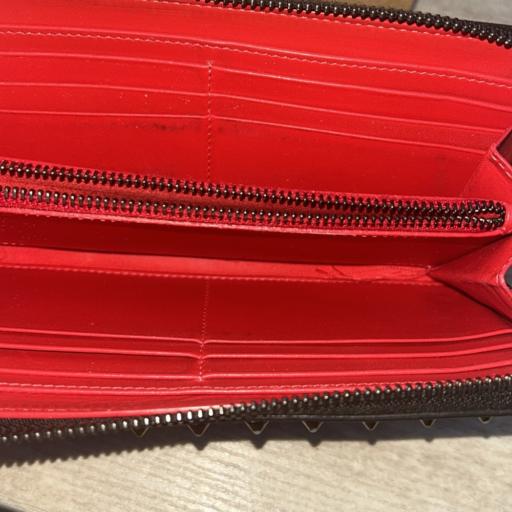 Christian Louboutin Panettone Zip Around Wallet - Picture 5 of 7